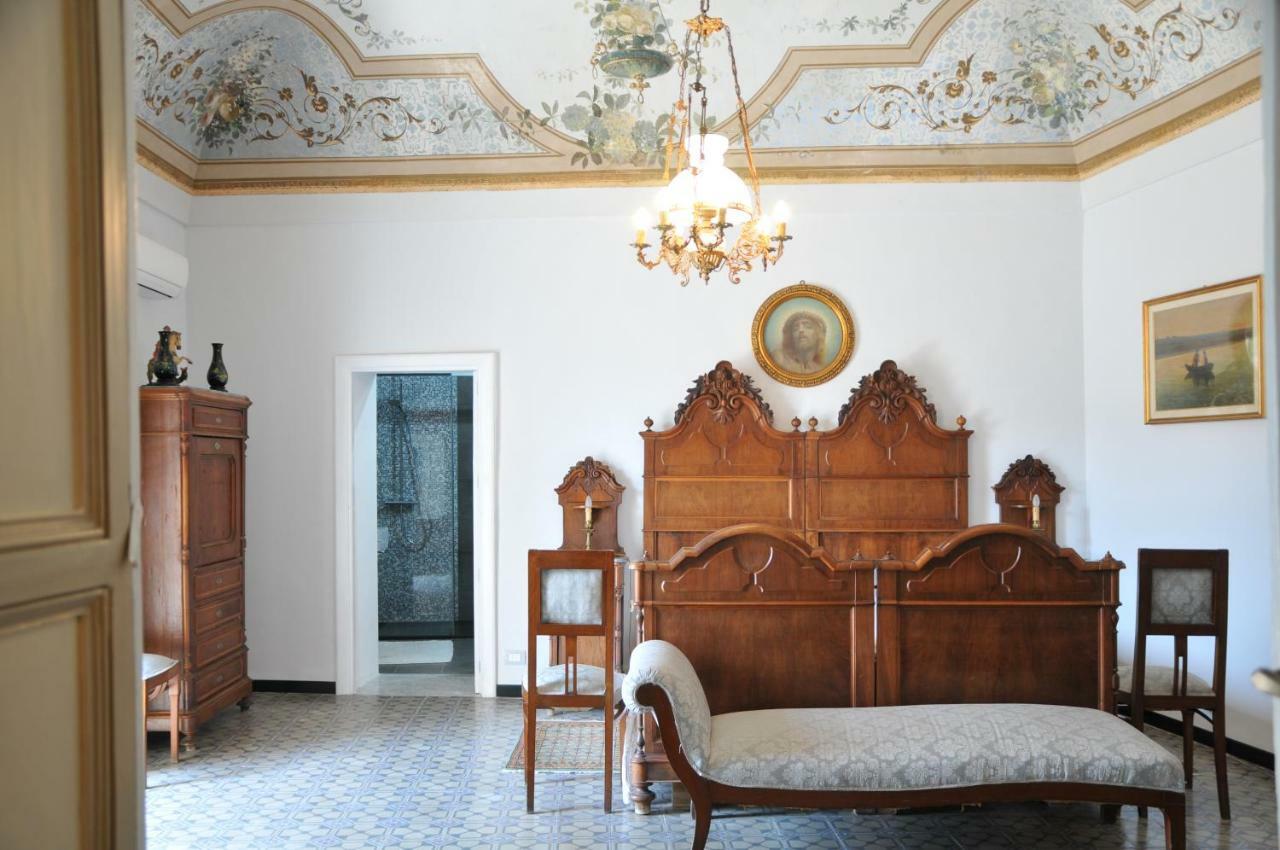 Bed and Breakfast Casa Sipione Papa Модика Экстерьер фото
